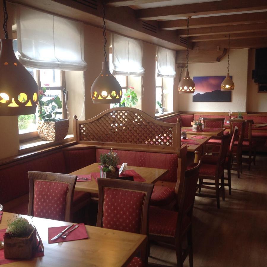 La Locanda Ristorante Pizzeria Garni Ohlstadt Exterior foto